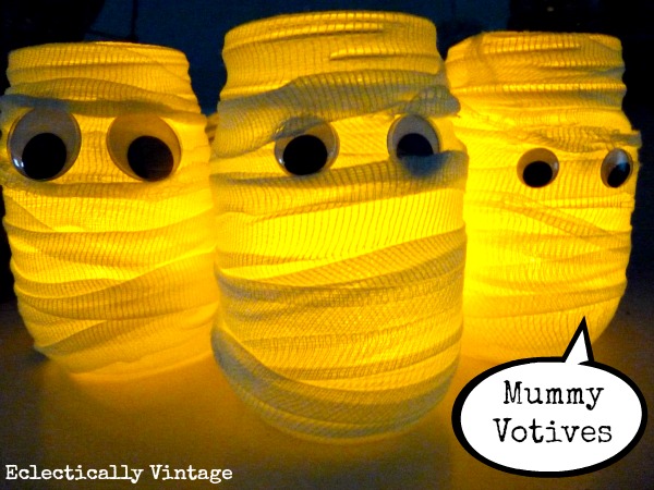 Quick Easy Halloween Decor - love these mummy votives! kellyelko.com