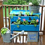 dresser planter