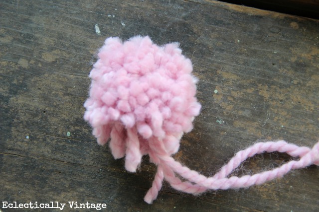 How to Make Pom Poms with a Fork! kellyelko.com Complete DIY instructions