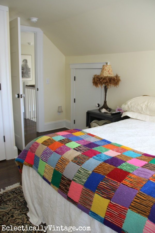 Cozy Guest Bedroom kellyelko.com