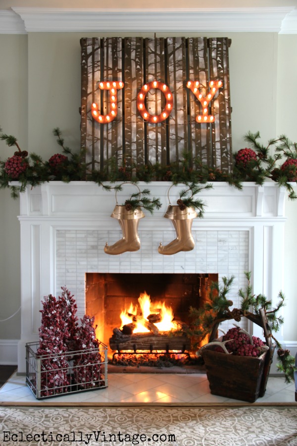 Joy-Christmas-Mantel-3