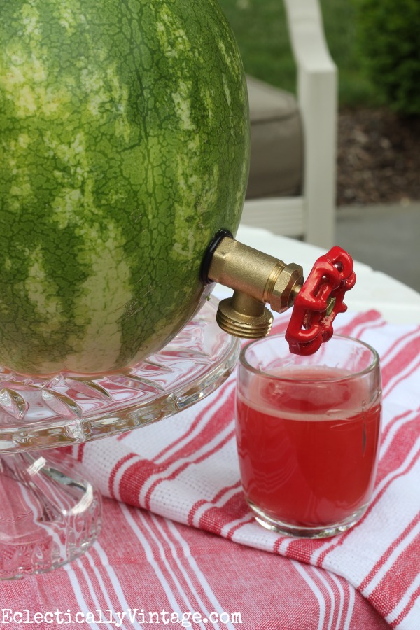Make a watermelon drink dispenser and a fabulous watermelon cocktail recipe! kellyelko.com #summer #bbq #barbecue #recipes #cocktails #cocktailparty #summerrecipes #recipes #cocktailrecipe #watermelon 