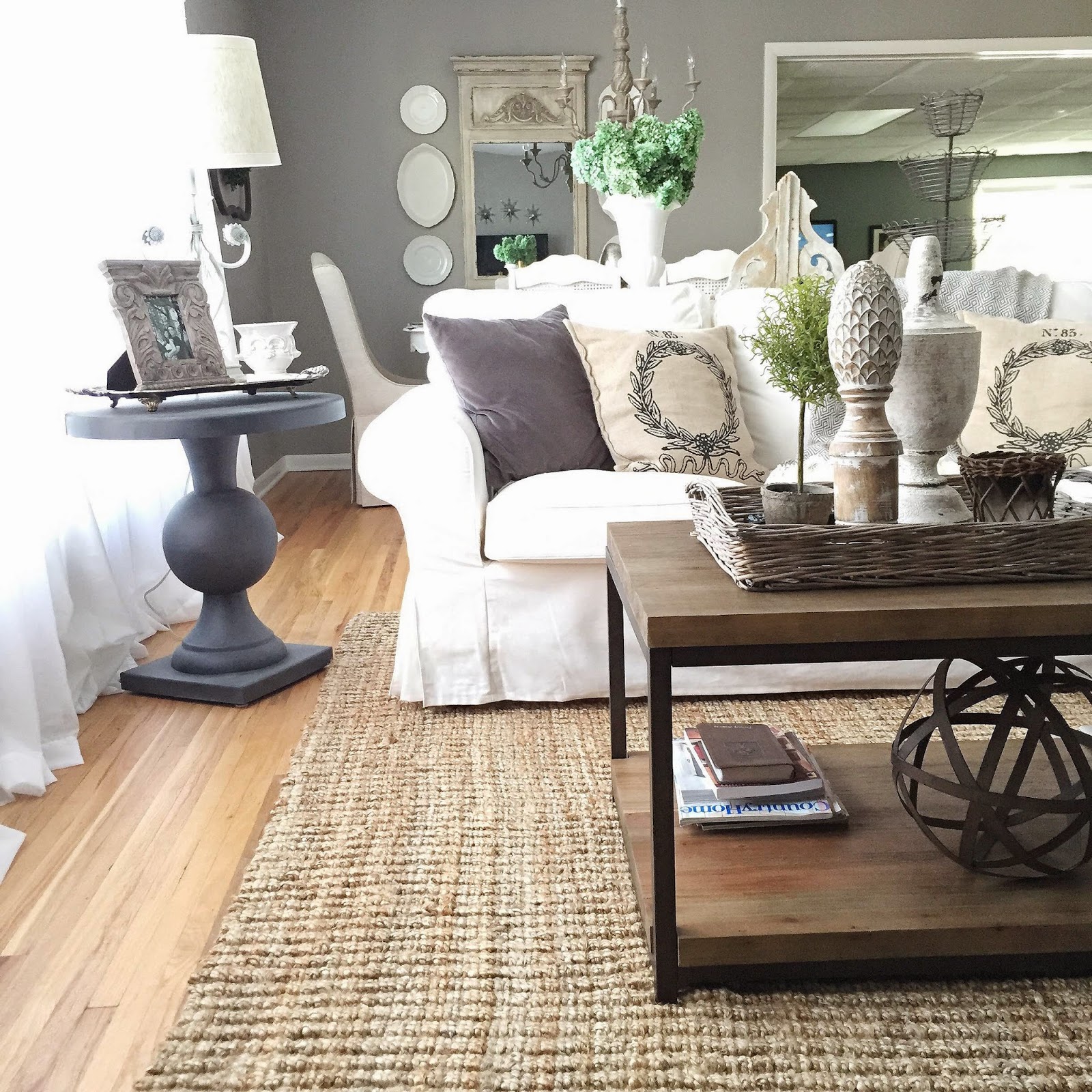 Eclectic Home Tour of 12th and White blog kellyelko.com
