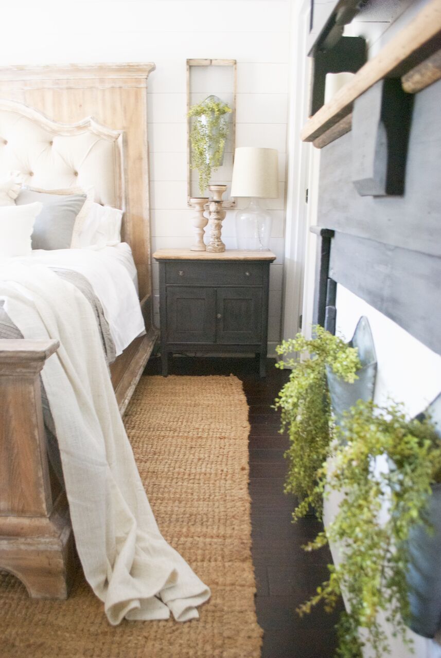 Farmhouse bedroom with tons of texture - love the jute rug