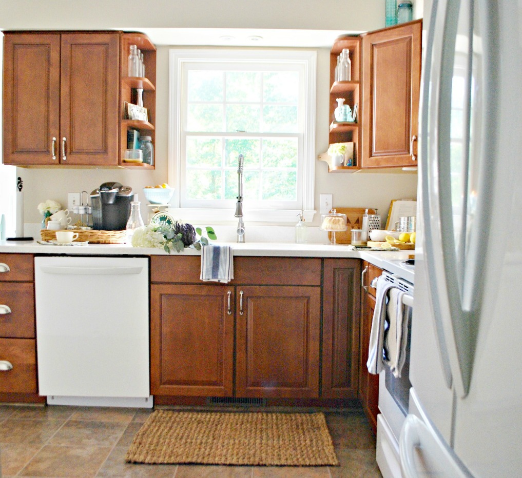 Wood kitchen cabinets