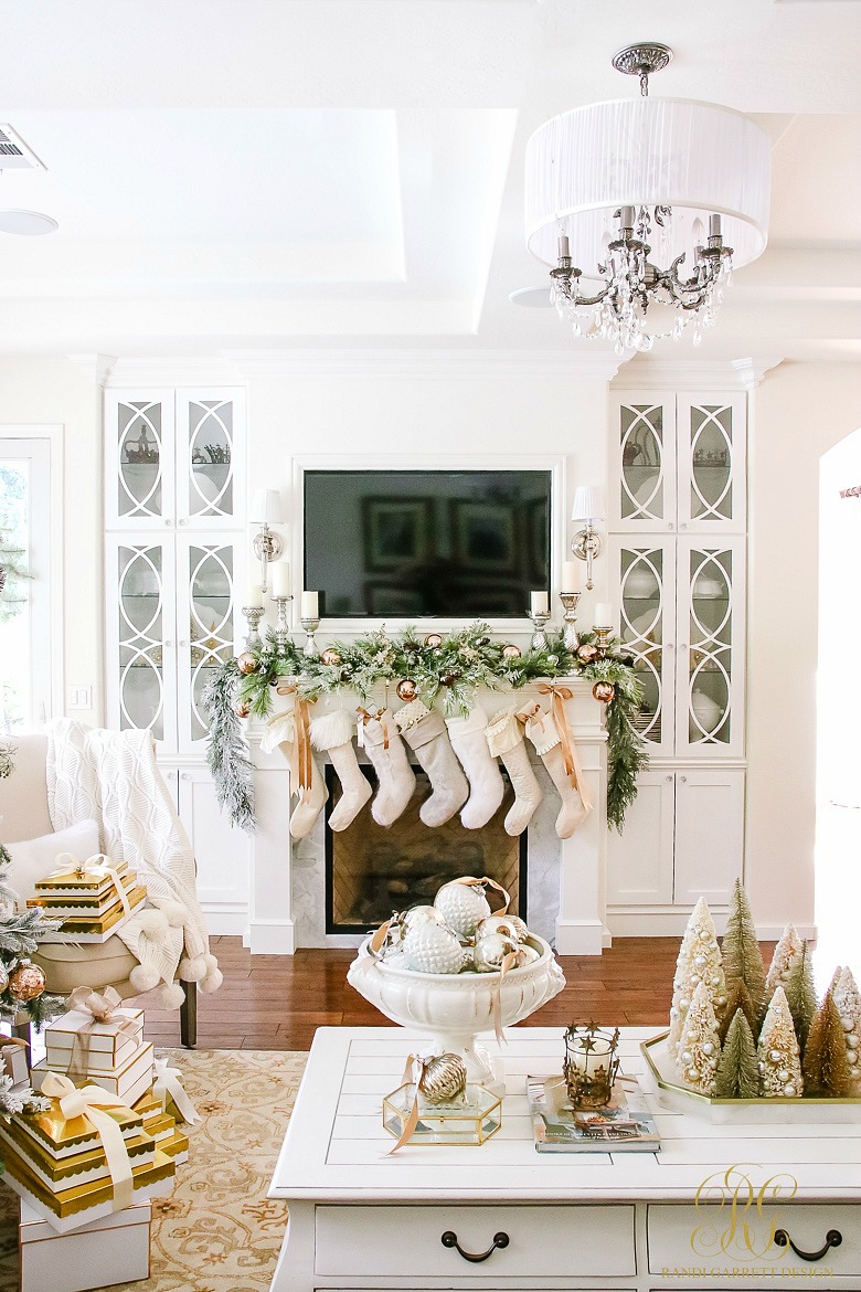 Christmas Home Tour of Randi Garrett Design kellyelko.com