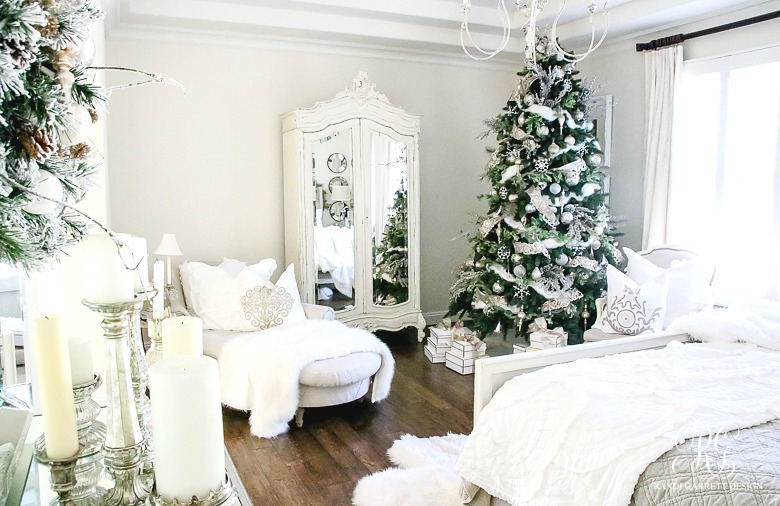 French country Christmas bedroom - love the Christmas tree in the corner