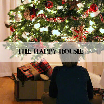 The Happy Housie Christmas House by Night Tour 