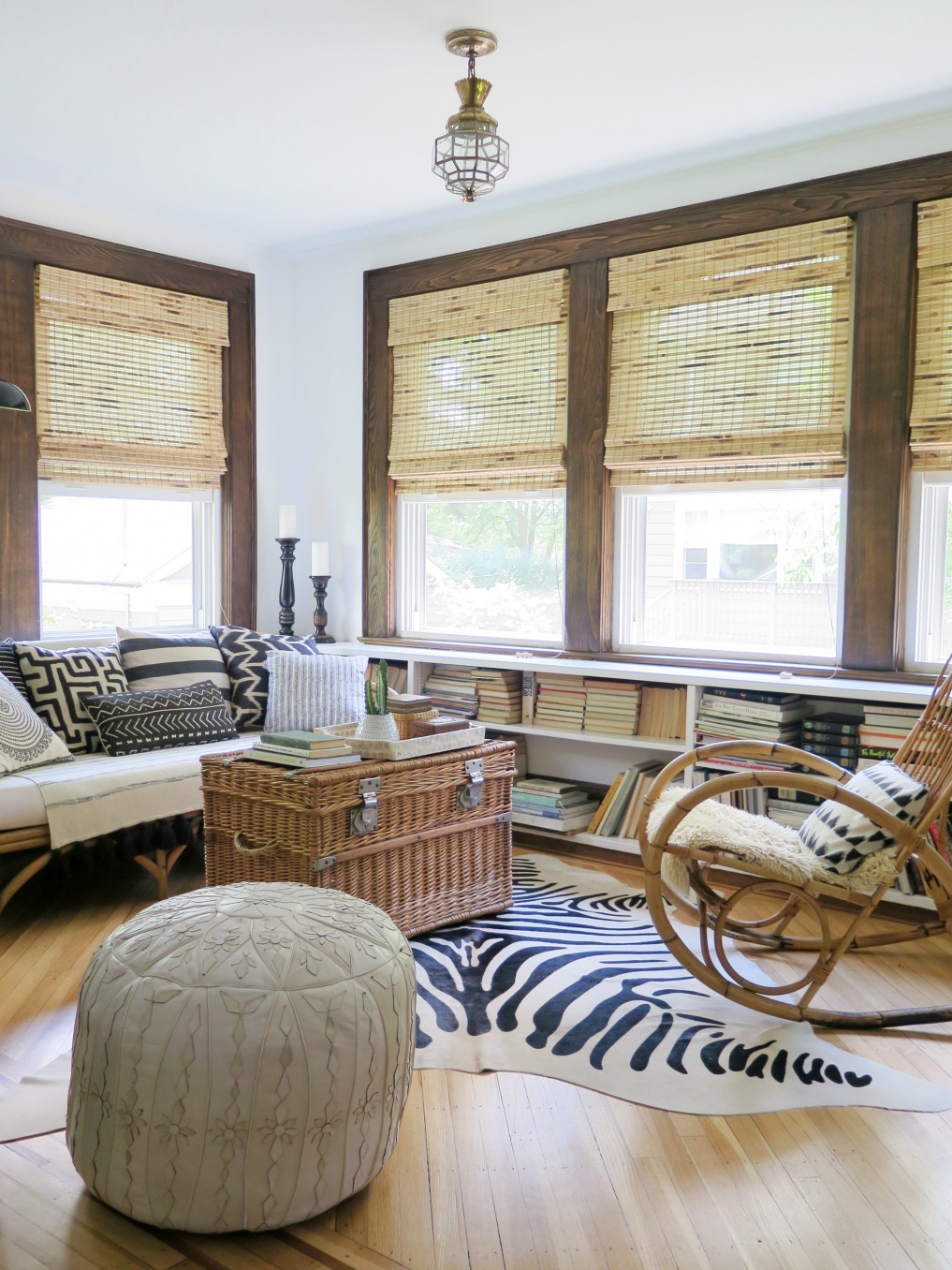 Eclectic Home Tour of Verdoir - tour this 1920's home with a boho, eclectic feel 