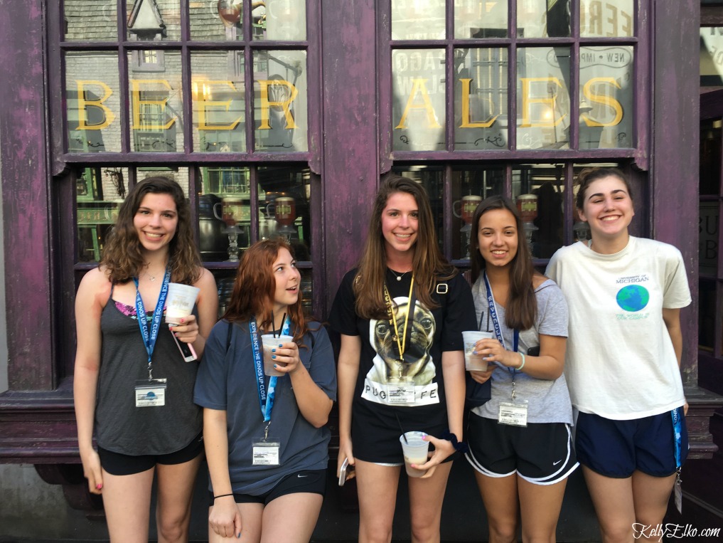 Butter Beer at Universal Studios Orlando kellyelko.com