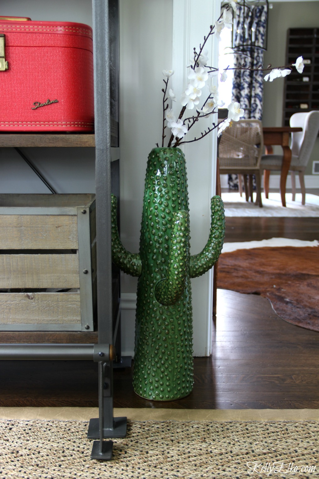 Love this whimsical cactus vase kellyelko.com