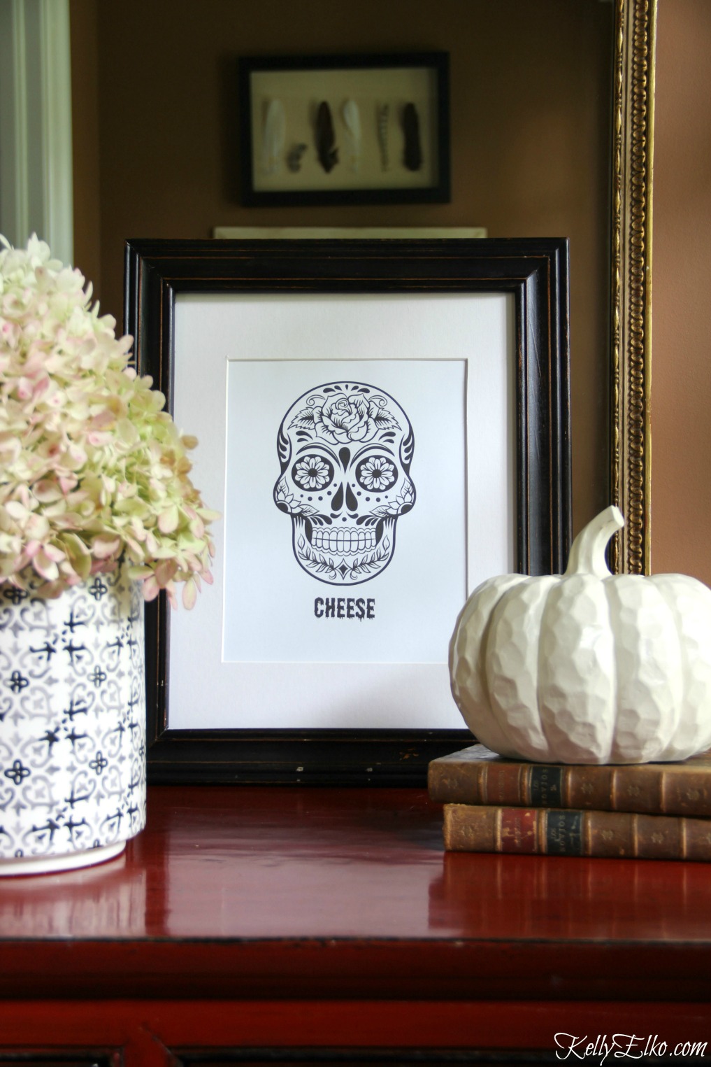 Day of Dead Printable - love that the grinning skull says "cheese"! kellyelko.com