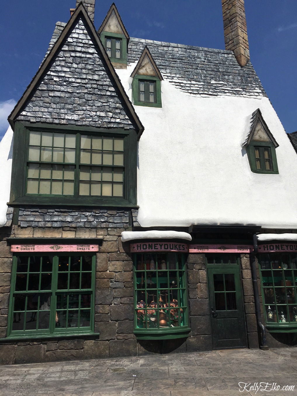 Honey Dukes candy shop at The Wizarding World of Harry Potter kellyelko.com