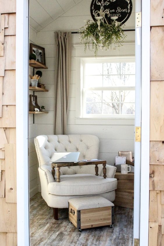 Farmhouse tour with she shed