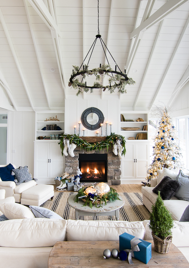 Creative Christmas Decorating Ideas - love this stunning family room with stone fireplace