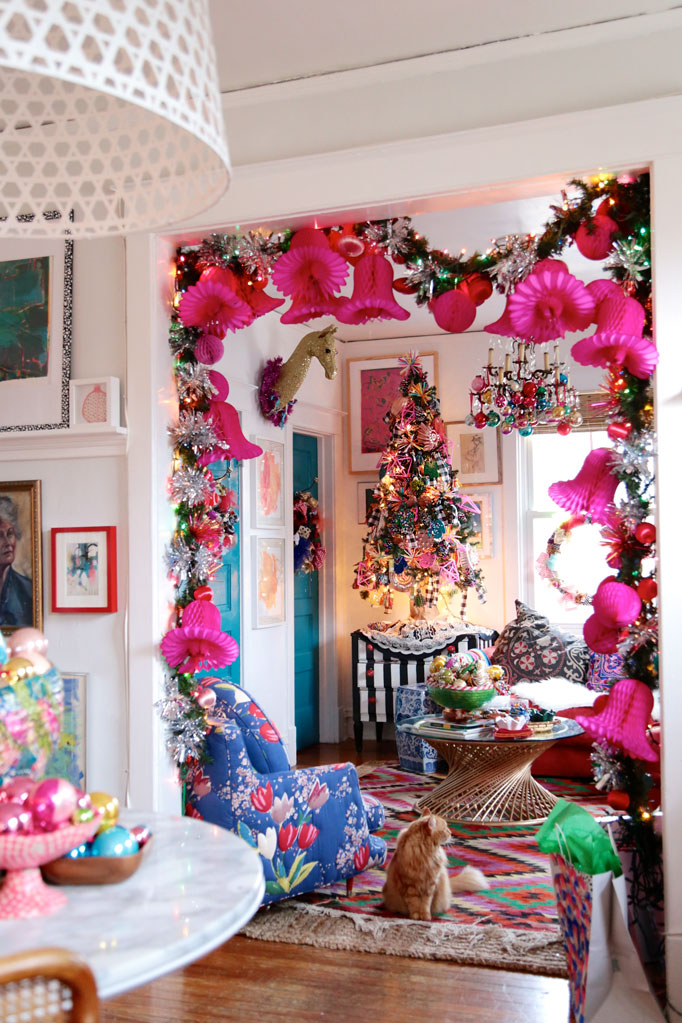 Christmas Home Tour - love this fun whimsical pink garland 