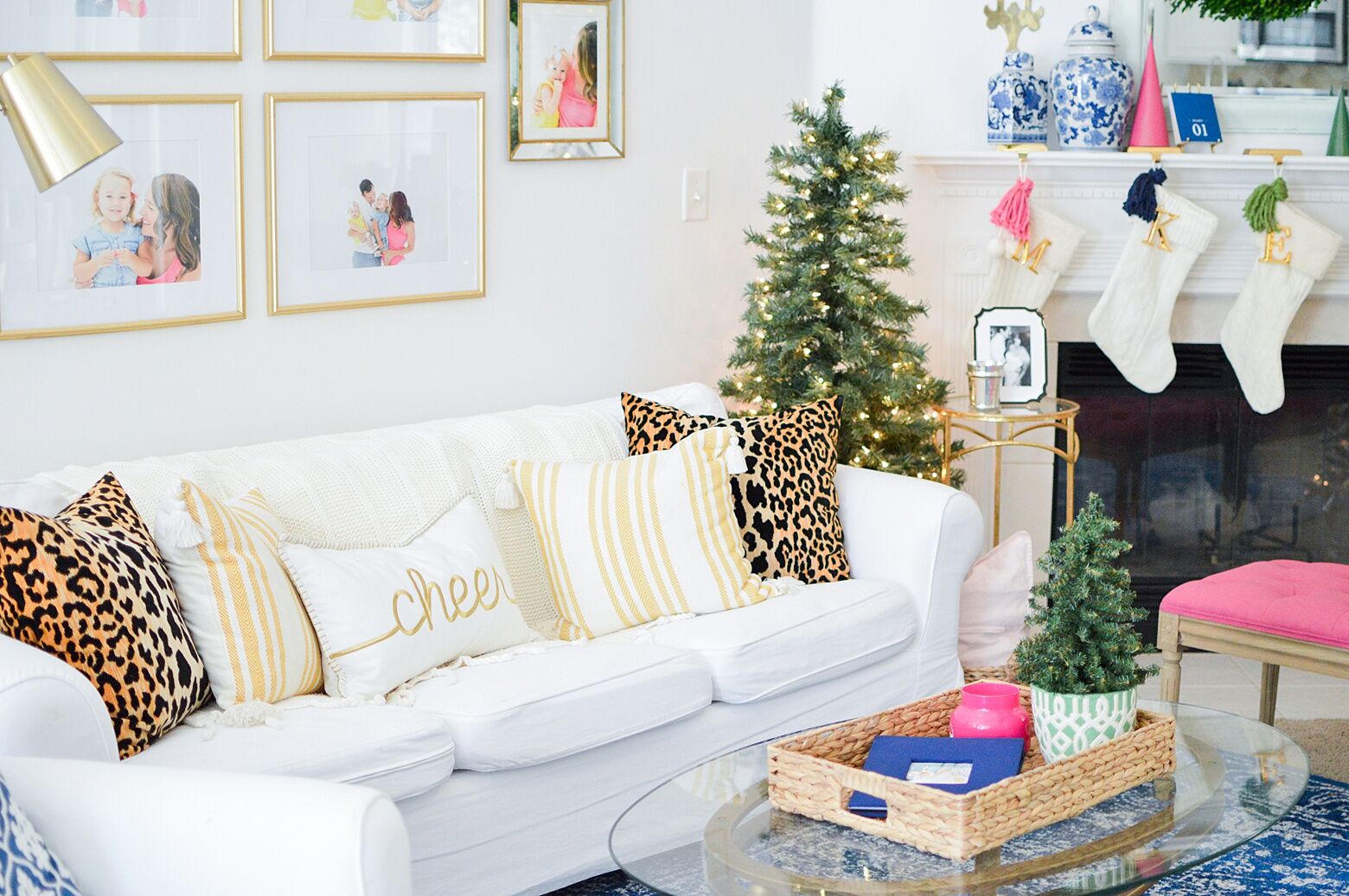 Christmas Eclectic Home Tour - love the pink and blue color scheme in this cozy living room 