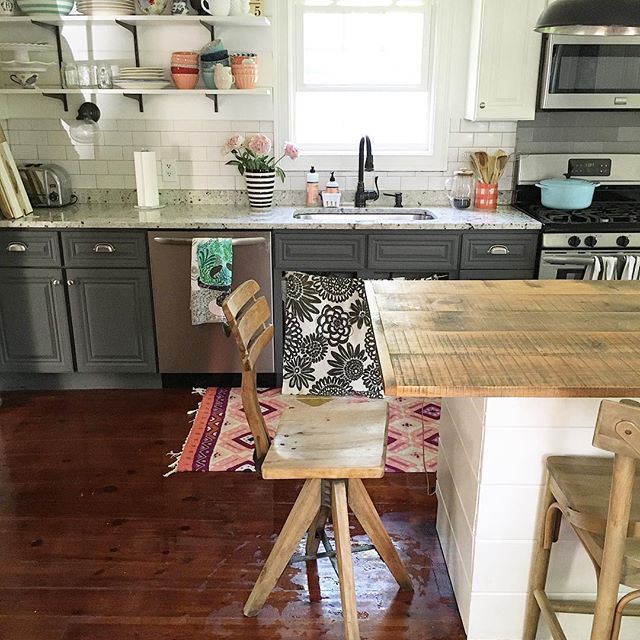 Eclectic Home Tour of Liv and Grace Restored - love this charming farmhouse kitchen with gray lower cabinets and open shelves kellyelko.com