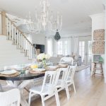 Eclectic Home Tour of The Sugar Palm House kellyelko.com #decorate #homedecor