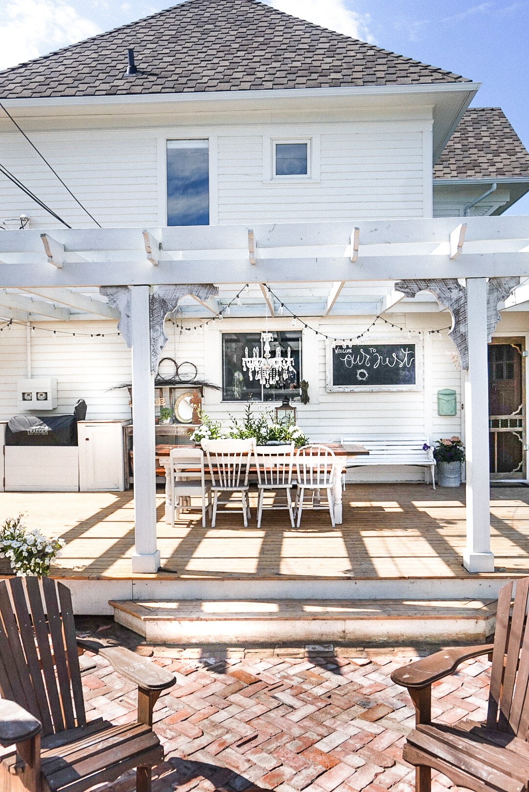 Deck with pergola kellyelko.com #deck #farmhouse #pergola #backyard #diyideas