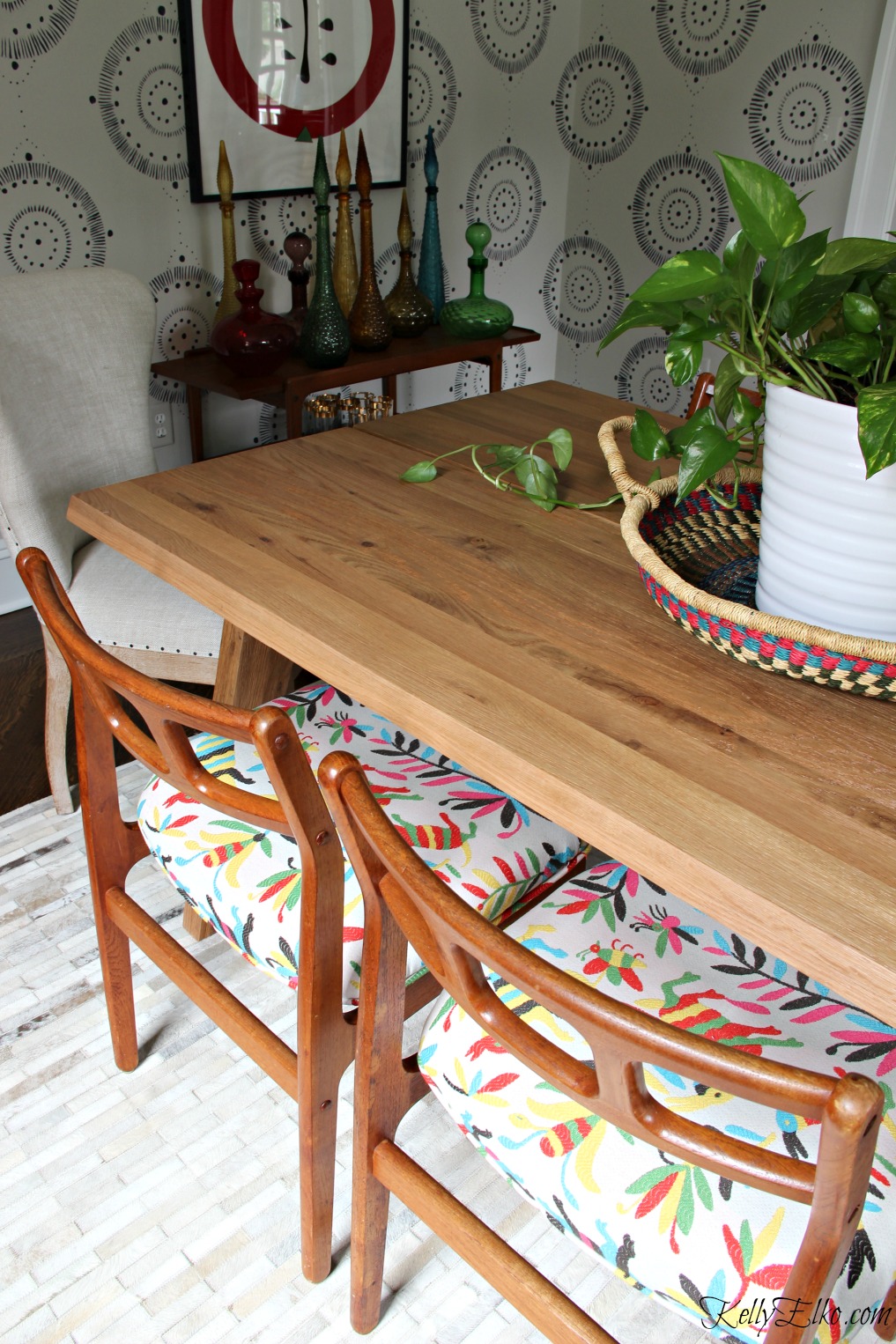 Mismatched Vintage Woodsy Dining Table Decor