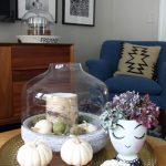 Simple fall touches in the family room - kellyelko.com #fall #falldecor #falldecorating #hydrangeas #pumpkins