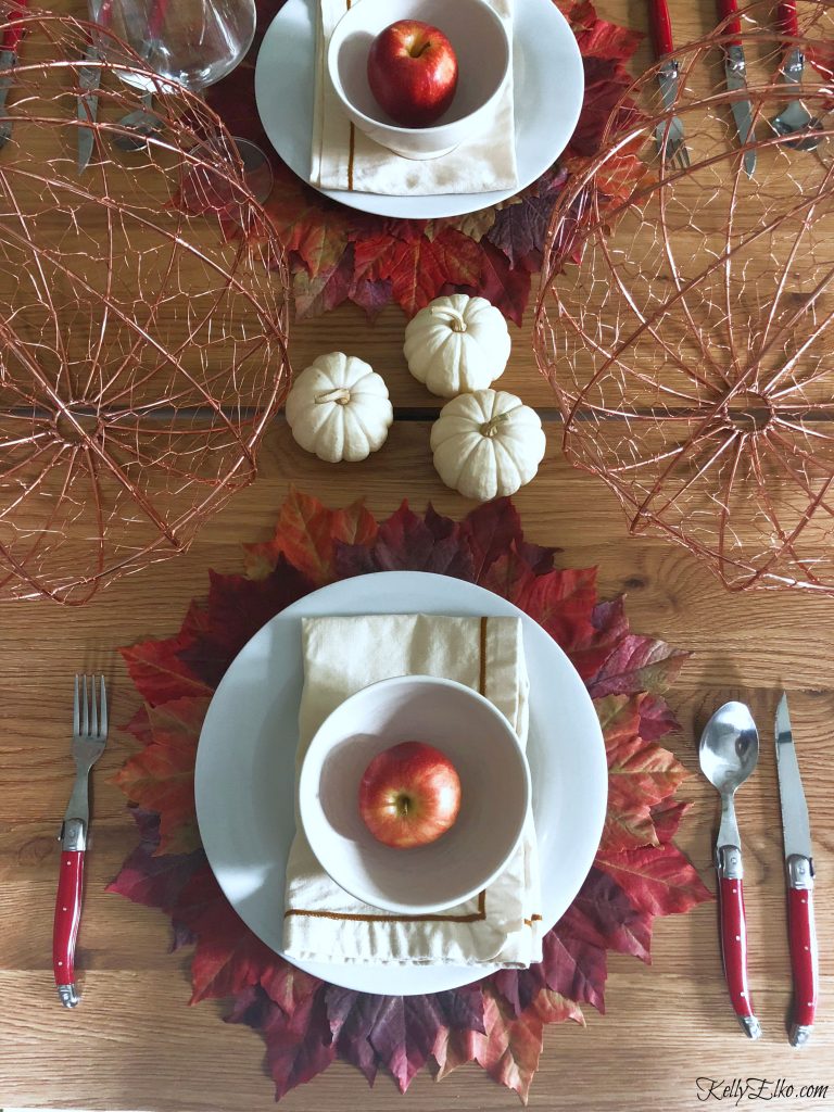Fall Foliage Table