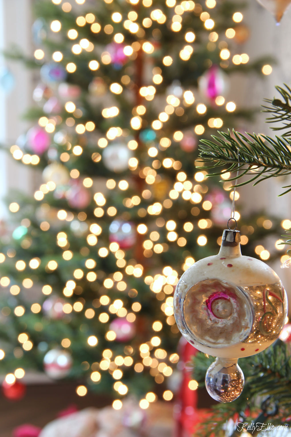 Vintage Shiny Brites fill this pair of Christmas trees kellyelko.com #vintagechristmas #shinybrites #christmasornaments #christmaslights #retrochristmas 