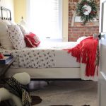 Cozy Christmas Guest Bedroom kellyelko.com #christmas #christmasdecor #christmasdecorations #christmasbedroom #guestbedroom #christmaswreath #christmasbedding