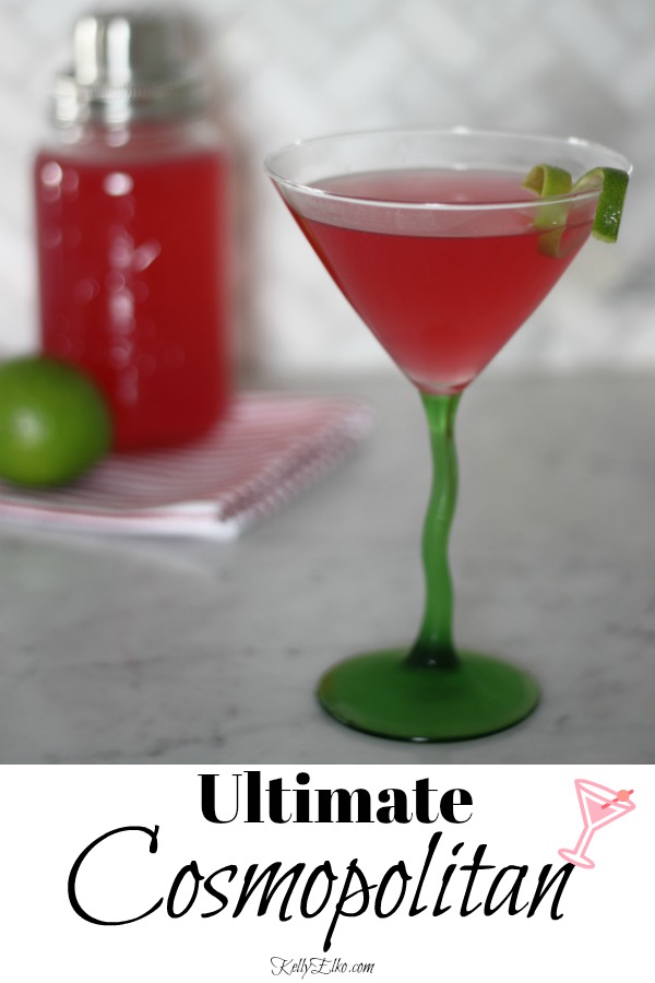 The Ultimate Cosmopolitan Cocktail! kellyelko.com #cocktails #cocktailrecipes #cheers #cosmopolitan #recipes #valentinesday #partyrecipes #cocktailparty #partycocktails