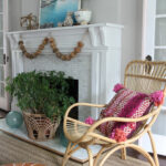 Coastal Summer Mantel kellyelko.com #summerdecor #mantel #coastaldecor #summermantel #bohodecor #eclecticdecor