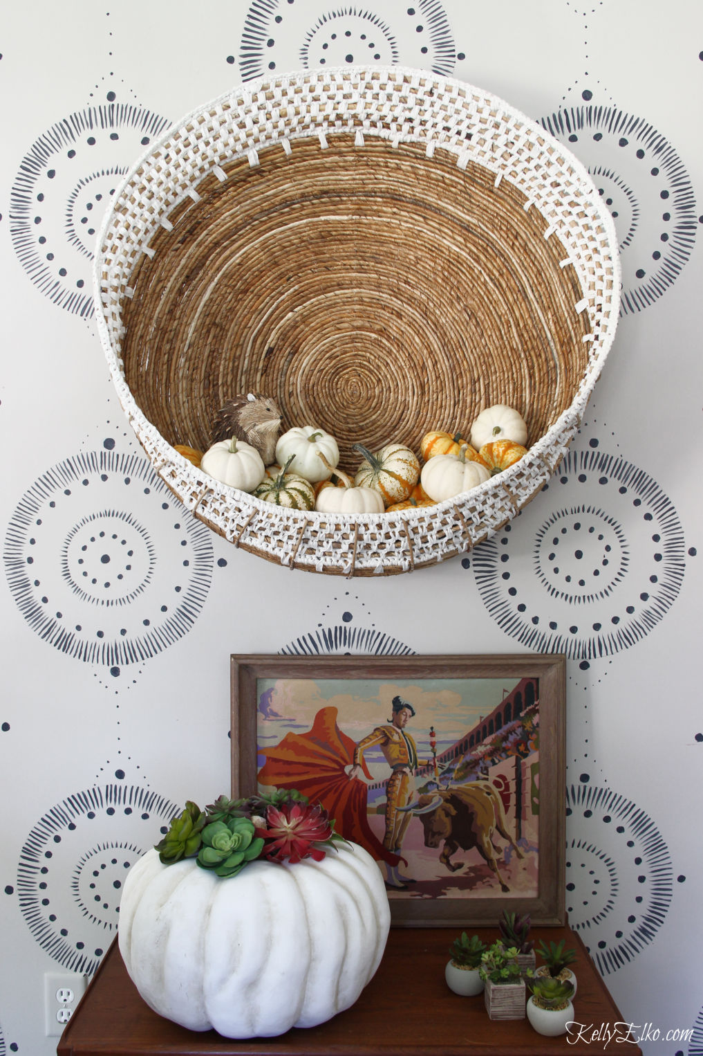 Bar Cart Styling - three different looks! Love the huge wall basket filled with pumpkins for fall and the vintage finds kellyelko.com #barcart #bohodecor #eclecticdecor #homedecor #falldecor #falldecorating #pumpkins #vintagdecor 