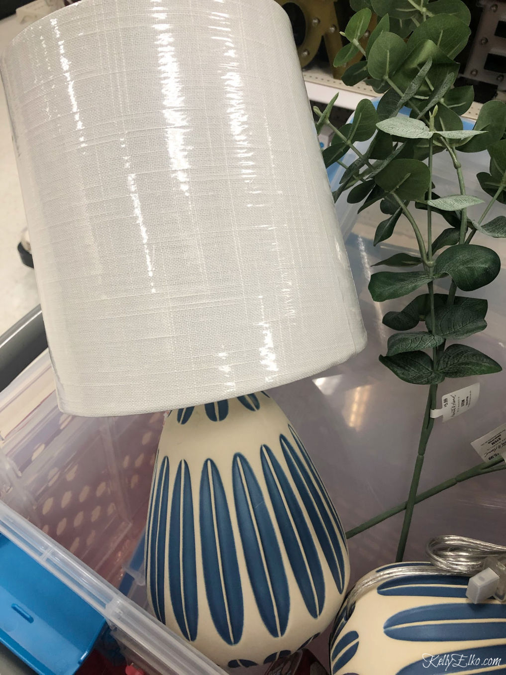 Love this mid century looking blue and white lamp kellyelko.com #lamps #lighting #target #midcentury #midcenturylamp 