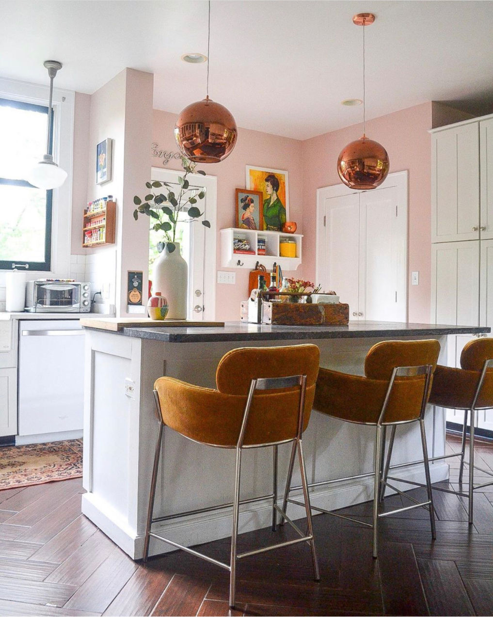 Blue pink kitchen with white cabinets and brass lighting #kitchen #bohokitchen #blushpink #pinkkitchen #whitekitchen #eclectickitchen #kitchendecor / kellyelko.com