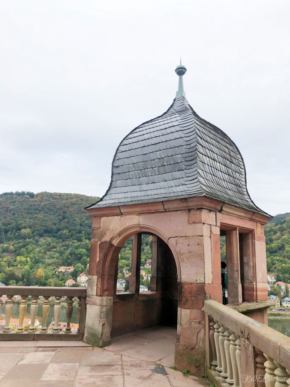 Heidelberg Germany view from the castle kellyelko.com #heidelberg #heidelbergcastle #germany #luxurytravel #travelblogger #travelblog #nekarriver #europeantravel #europe #castles 