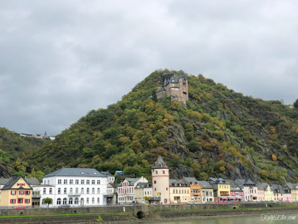 Middle Rhine River Castle Corridor - this stunning stretch of river has tons of castles kellyelko.com #rhineriver #rivercruise #middlerhine #castle #rhinerivercastles #travel #travelblog #travelblogger 