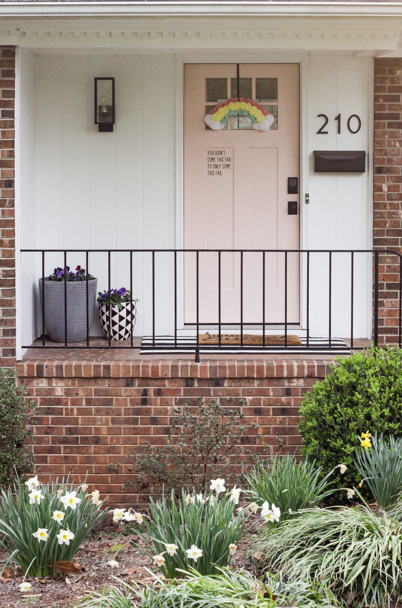 Love the blush pink front door kellyelko.com 