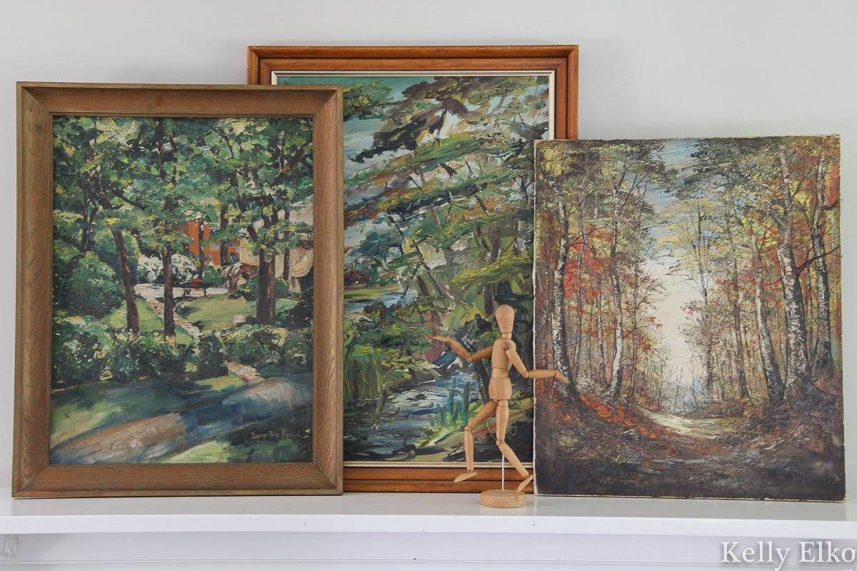 Love this trio of vintage landscape paintings on this fall mantel kellyelko.com #vintageart #vintagedecor #vintagelandscapes #vintagepaintings #landscapes #art #manteldecor #falldecor 