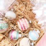 Unique DIY Christmas Ornaments kellyelko.com #christmas #diychristmas #diyornament #farmhousechristmas #vintagechristmas