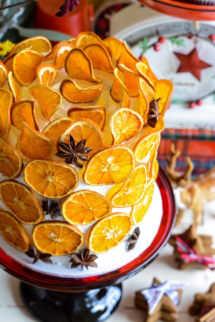 Wow this dried orange slice cake is a show stopper #cake #cakerecipe #orangeslices #driedoranges #driedcitrus #partyfood #citrusrecipe