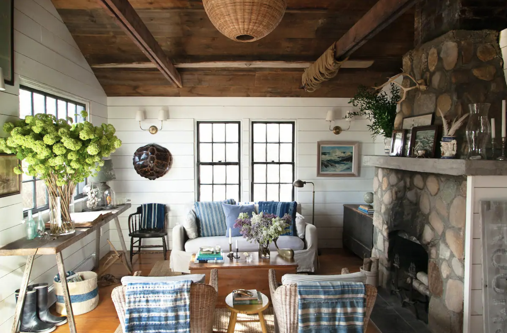 Rustic seaside cottage tour - Sea Roost - kellyelko.com