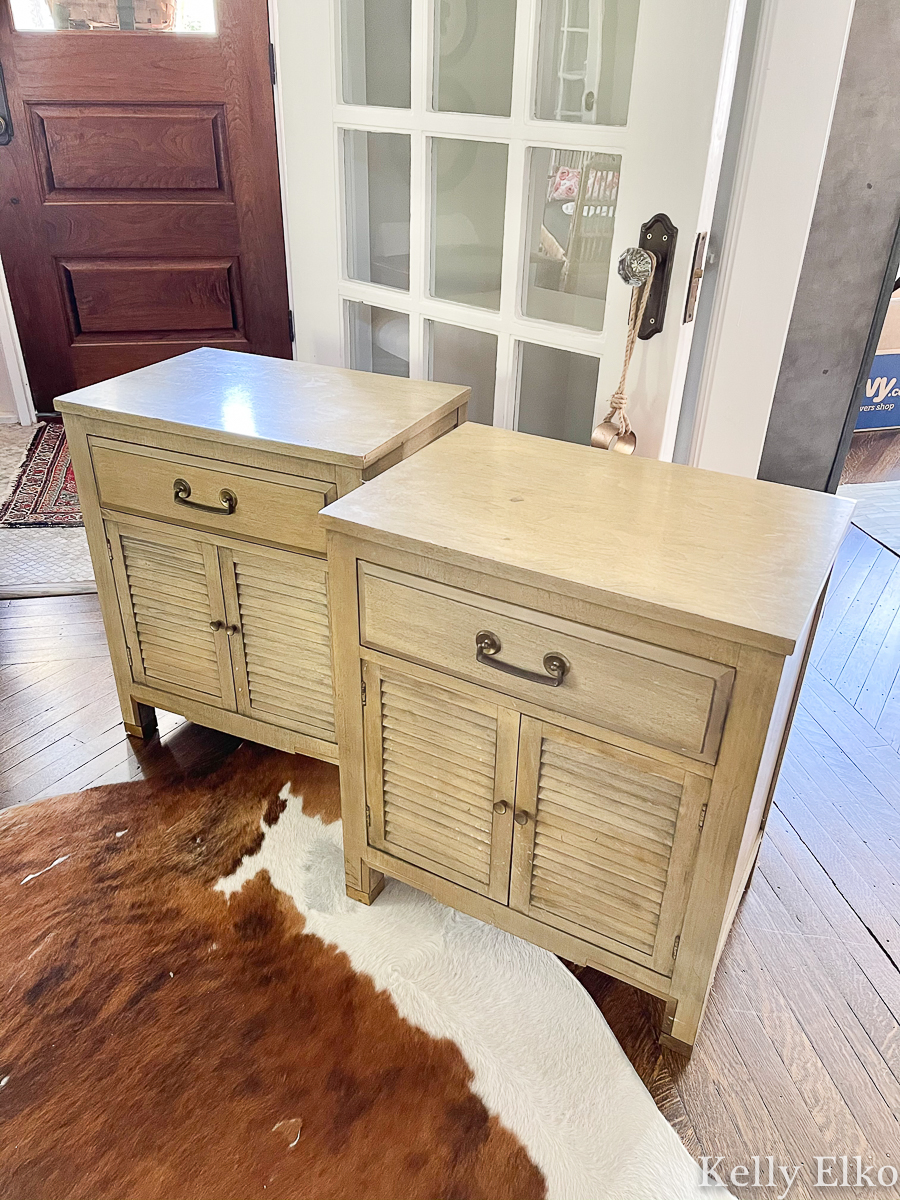 Vintage nightstands before makeover! Wait until you see the after kellyelko.com 