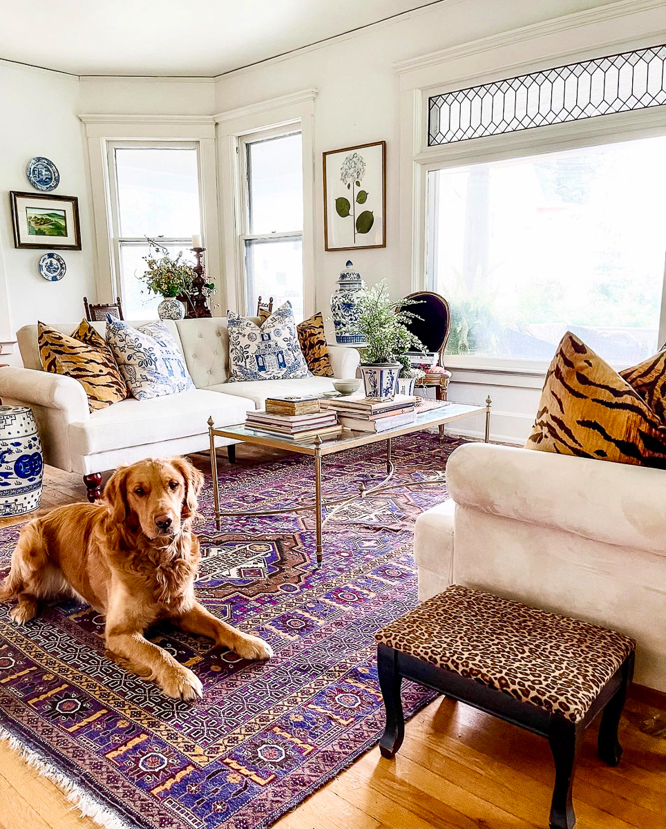 Grandmillennial living room with a fun mix of pattern in leopard and chinoiserie kellyelko.com