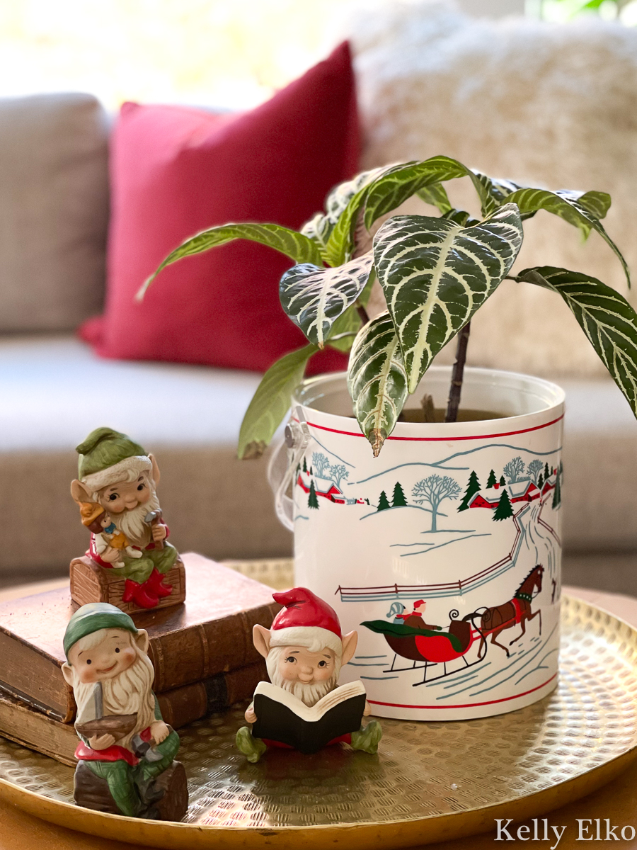 Vintage winter ice bucket turned planter for Christmas kellyelko.com