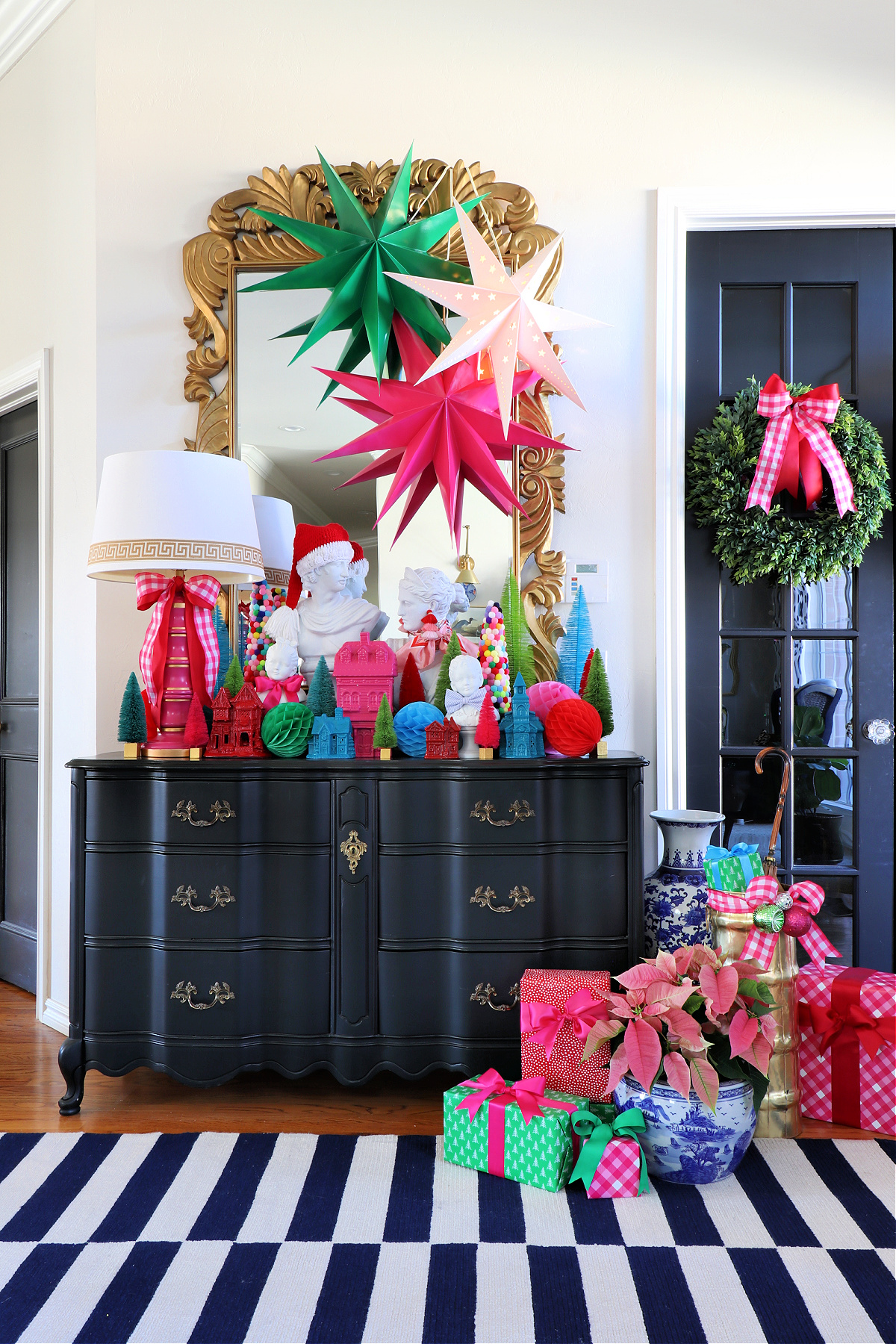 DIY painted paper stars for Christmas are stunning!