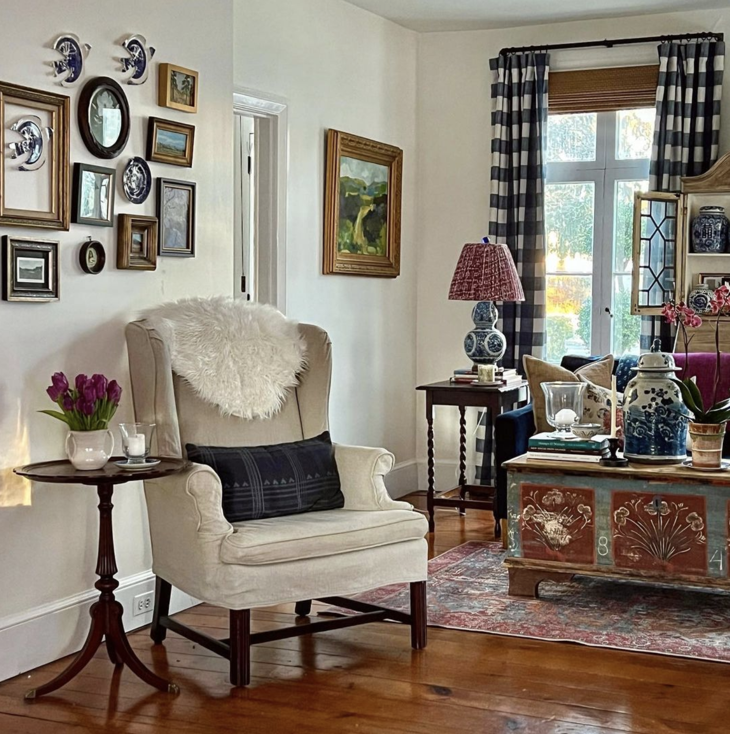 Eclectic home tour - love the gallery wall with plates and vintage art kellyelko.com