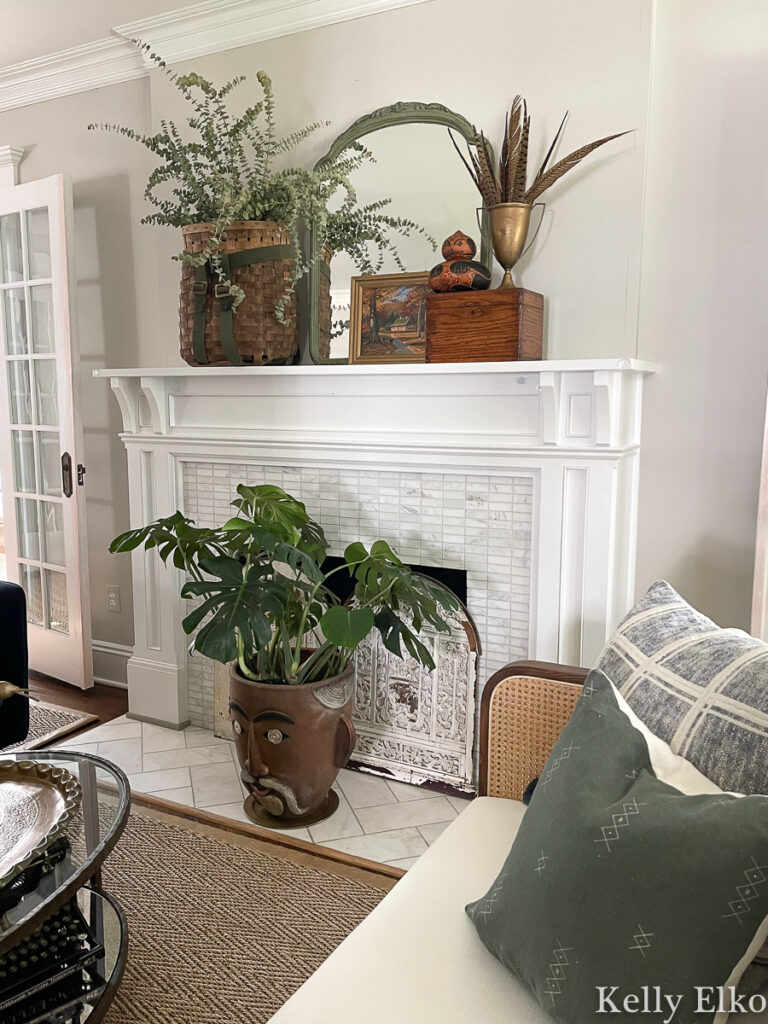 Fall Mantel Decorating Ideas kellyelko.com