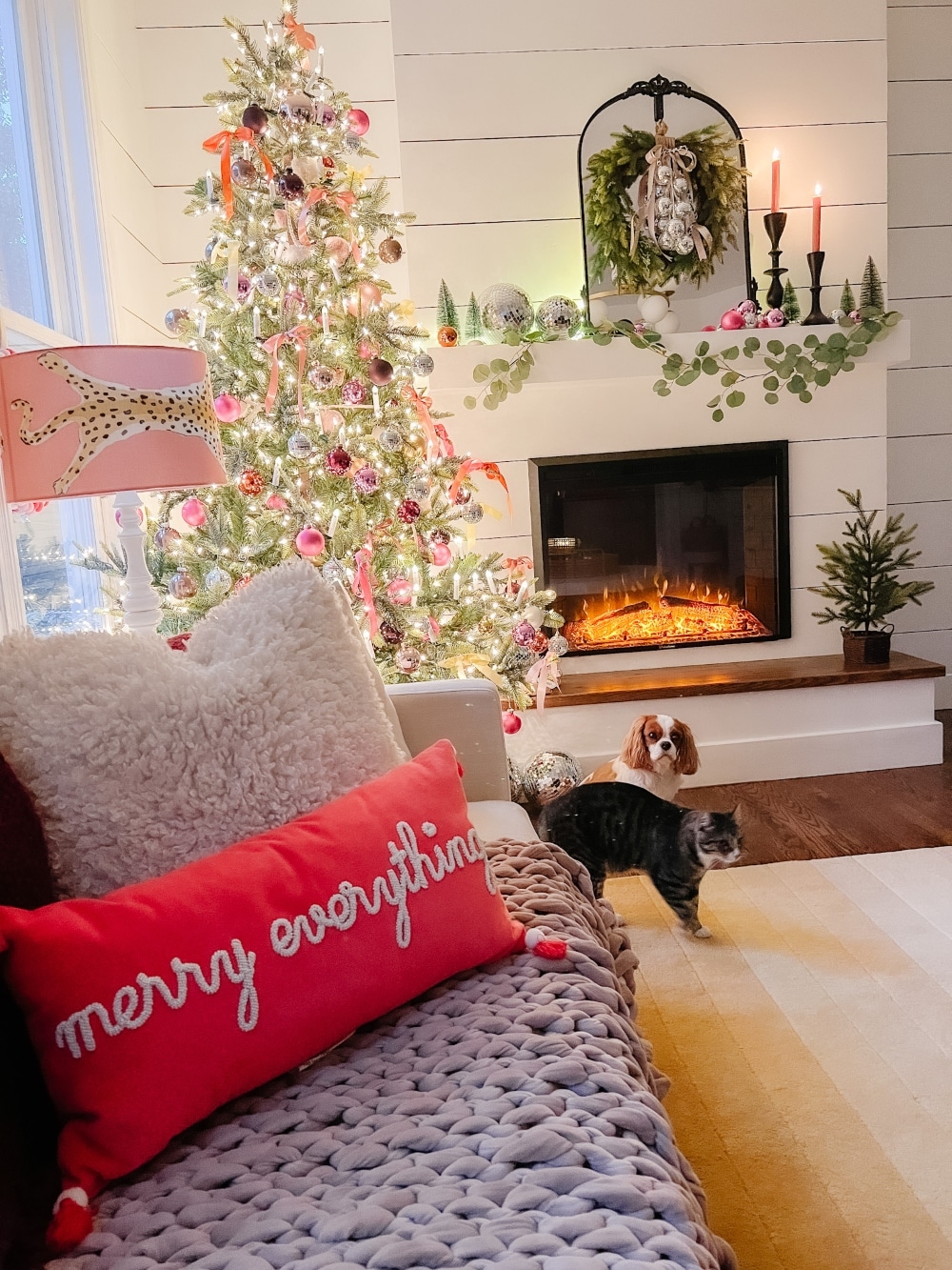 Love this disco ball Christmas mantel and tree!