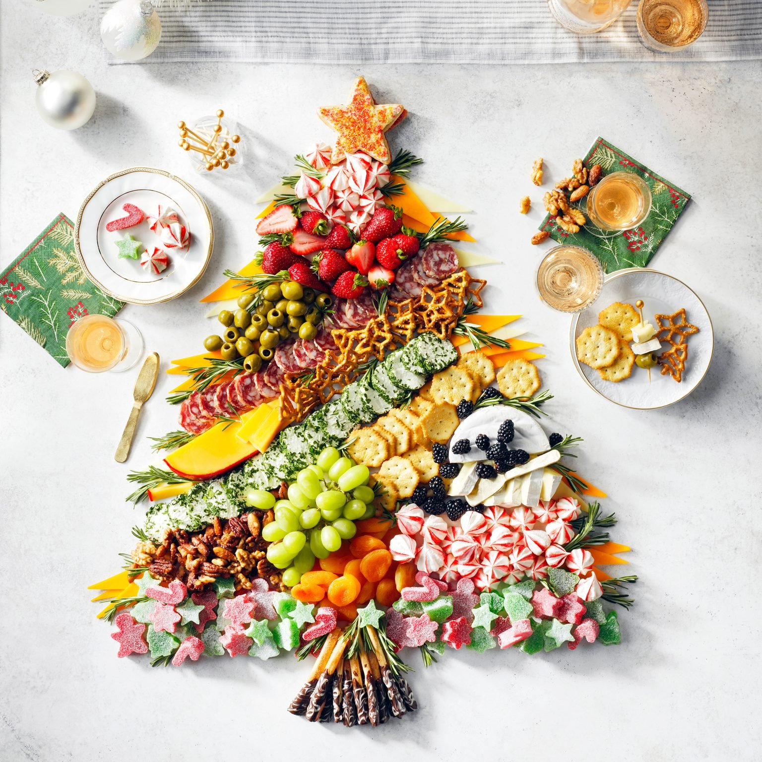 Love this Christmas tree charcuterie board with appetizer and dessert together!