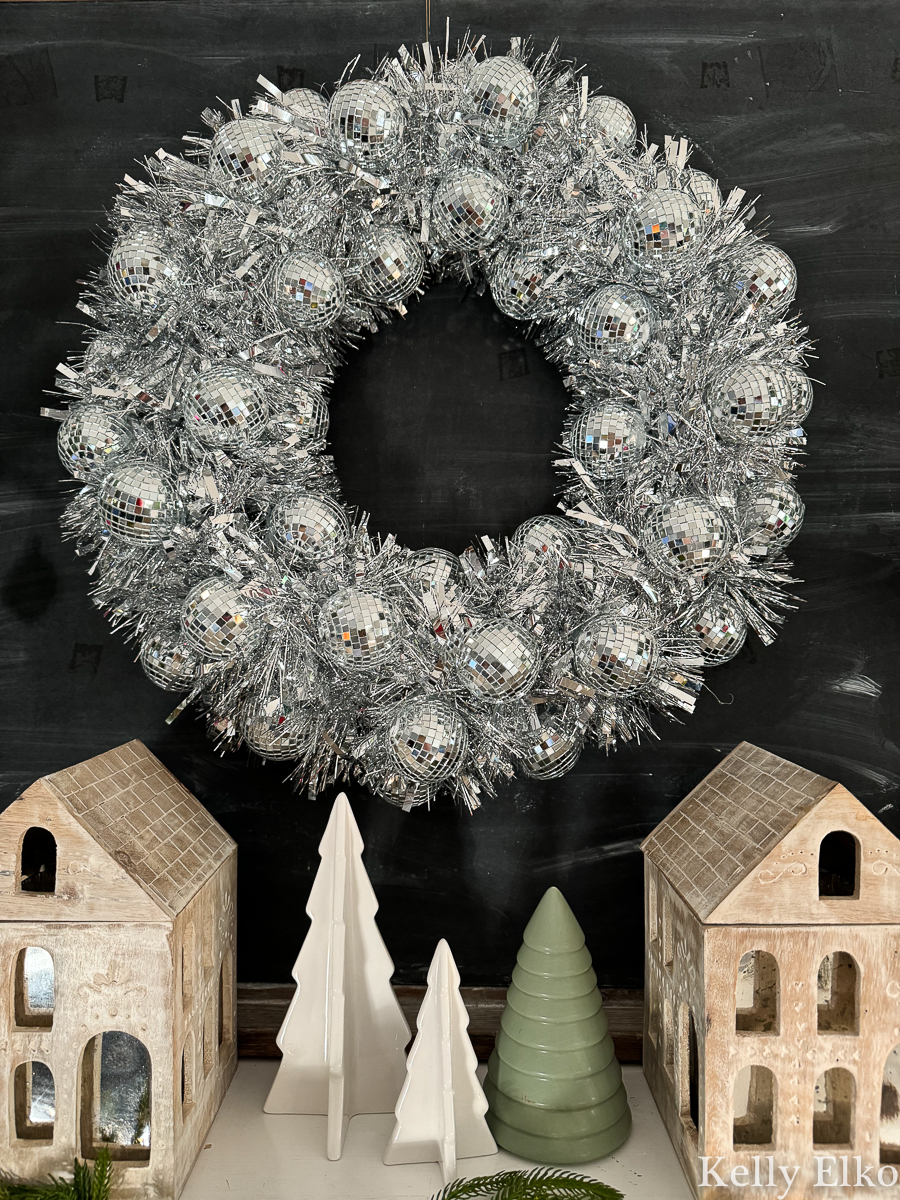 How to make a disco ball wreath / kellyelko.com